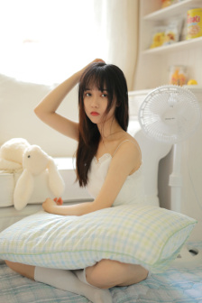 含苞待放1ⅤLH花莹莹